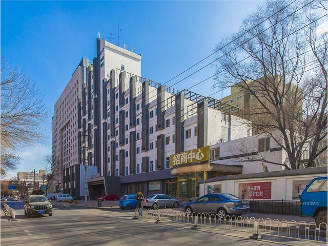 上海崇明区伸缩臂式擦窗机配件